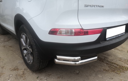 Защита заднего бампера угловая двойная UKO для Kia Sportage (2010-2016) KSP.10.20