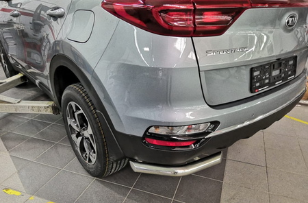 Защита заднего бампера угловая UKO для Kia Sportage (2018-2021) KSP.18.18
