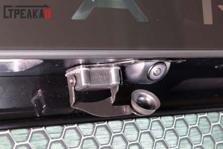 Защита камеры заднего вида для Hyundai Staria (2021-2025) 15342039