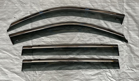 Дефлекторы боковых окон с хромированным молдингом из нержавейки ALVI-STYLE для Haval H9 (2014-2024) ALV464M