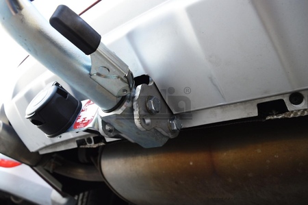 Фаркоп оцинкованный с быстросъемным шаром Galia для Volvo S60 (2010-2019) V0706C