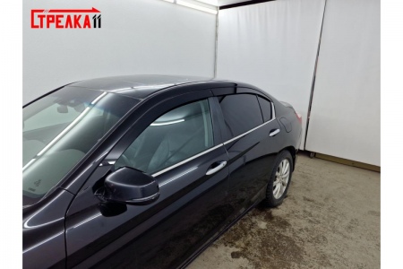 Дефлекторы боковых окон аэродинамические Стрелка11 для Honda Accord (2013-2019) 2D268-4.S11