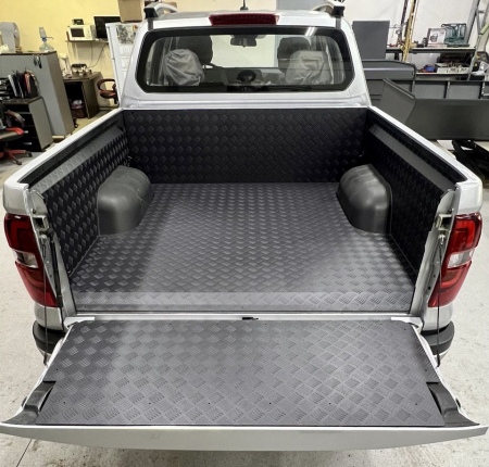 Защитный алюминиевый вкладыш в кузов автомобиля Premium для Great Wall Poer (2024-2025) GRWALPOER21-37