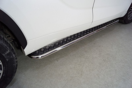 Пороги с площадкой 42,4 мм ТСС для Toyota Highlander (2020-2025) TOYHIGHL20-15