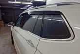 Дефлекторы боковых окон аэродинамические из 6-ти частей Стрелка11 для Volkswagen Tiguan Allspace (2017-2024)