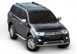 Пороги алюминиевые Slim Rival серебро для Mitsubishi Pajero Sport (2008-2016)