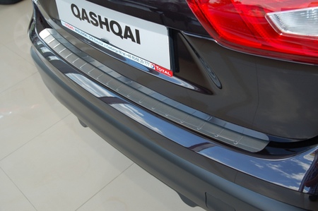 Накладка на задний бампер прямая матовая (Original) Nissan Qashqai (2014-2019) 39-3892