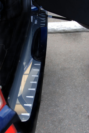 Накладка на задний бампер с силиконом GRAND VITARA 3D/5D (2005-2014) 10-2103