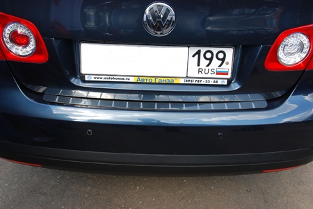 Накладка на задний бампер с силиконом Volkswagen Jetta (2005-2010) 10-2056