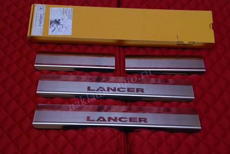 Накладки на пороги Mitsubishi LANCER X (2007-2019) 08-0619