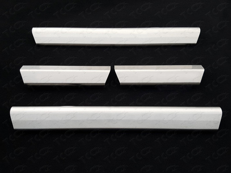 Накладки на внутренние пороги (шлифованные) Hyundai i40 (2011-2017) HYUNI4016-11