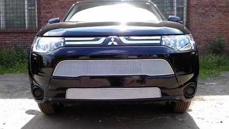Защита радиатора Premium хром нижняя Mitsubishi Outlander (2012-2015) MITOUT12.PREMIUM.bot.chrome