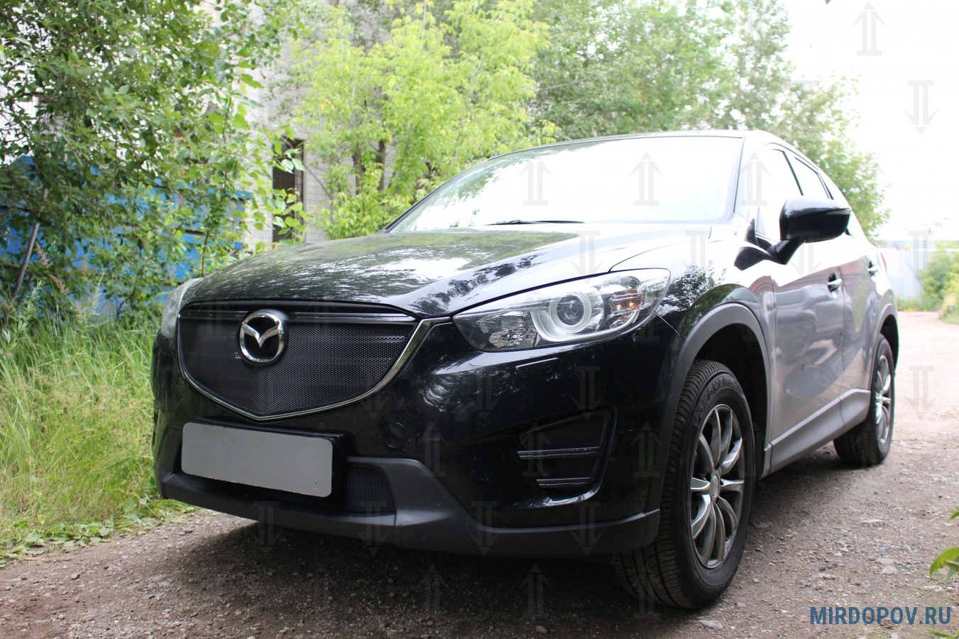 Защита радиатора черная верхняя Mazda CX-5 (2015-2019) № MАZCX15.top.black  - купить по лучшей цене на mirdopov.ru