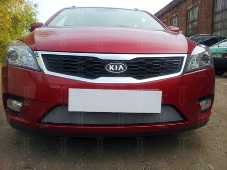 Защита радиатора Kia Ceed (2010-2012) 