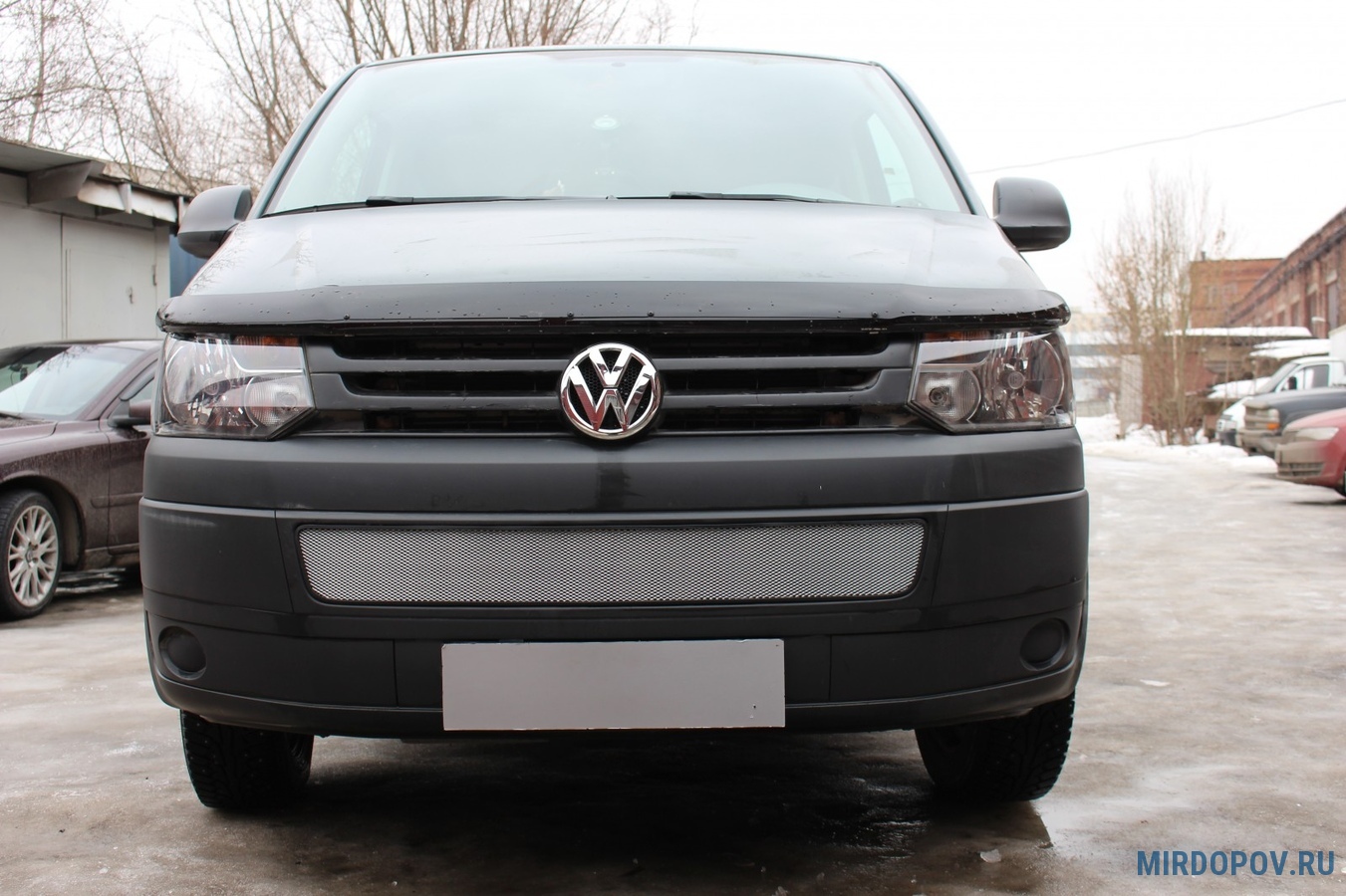 Защита радиатора хром Volkswagen Transporter/Multivan/Caravelle (2009-2015)  № VWT5.chrome - купить по лучшей цене на mirdopov.ru