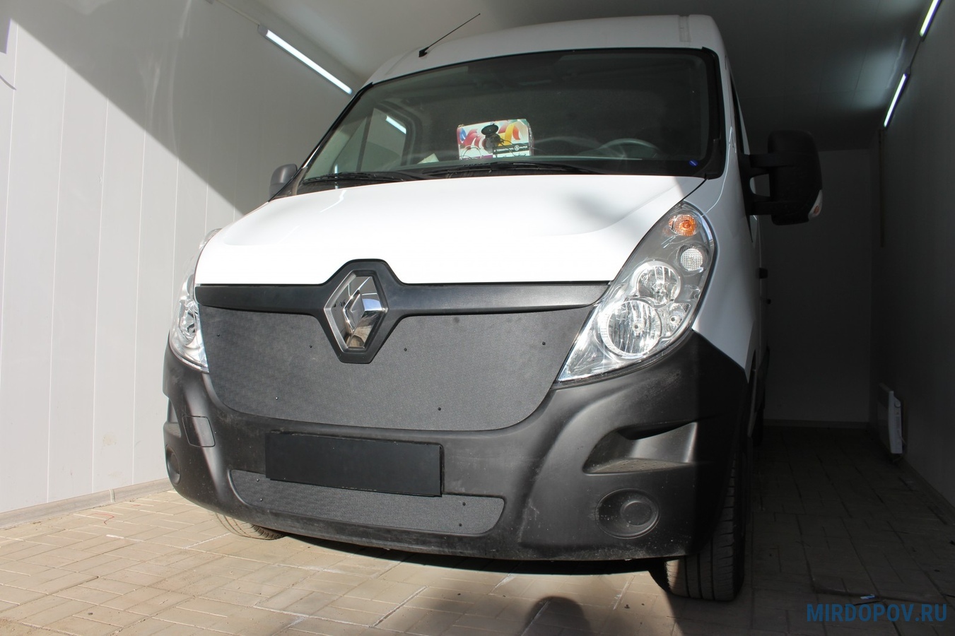 Зимняя защита радиатора Renault Master (2014-2024) № - купить по лучшей  цене на mirdopov.ru